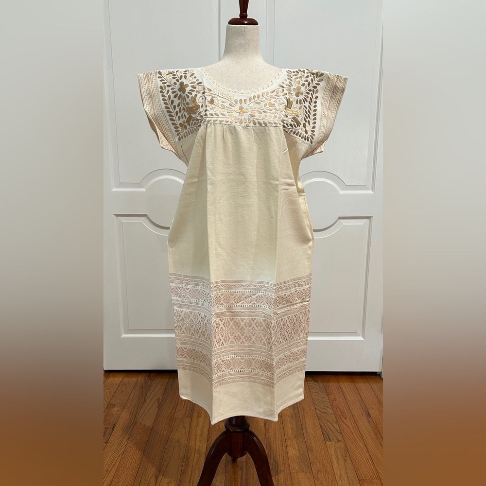 Paloma Embroidered Mexican Dress Is Made In Oaxaca - Picture 1 of 8